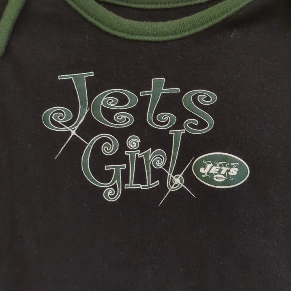 NFL Girl's Infant Green/Black New York Jets Ruffle Sleeve Onesie Size 3-6 months
